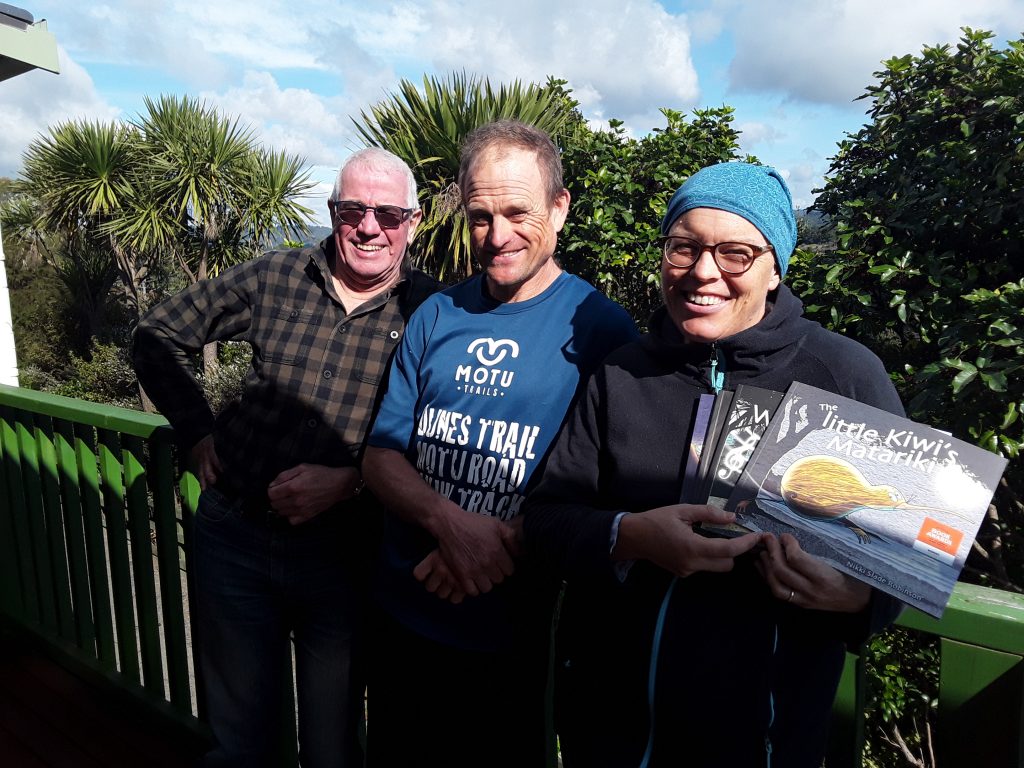 Evolution Networks’ Mark Simpson (left) with Jim Robinson and Nikki Slade Robinson